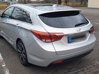 gebraucht Hyundai i40 1.7 CRDi 104kW blue Premium