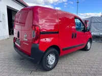 Gebraucht Fiat Fiorino Basis 77 PS (56 kW) 2016 Rot Van / Kleinbus