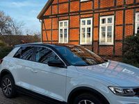 Gebraucht VW T-Roc 150 PS (110 kW) 2019 Weiß SUV
