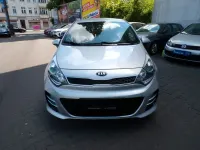 Gebraucht Kia Rio DREAM-TEAM Edition 109 PS (80 kW) 2016 Silber Kleinwagen