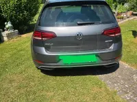 Gebraucht VW Golf VII 131 PS (96 kW) 2018 Grau Limousine