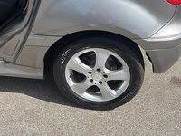 Gebraucht Mercedes B200 140 PS (102 kW) 2007 Grau Van / Kleinbus