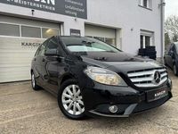 Gebraucht Mercedes B180 109 PS (80 kW) 2014 Schwarz Van / Kleinbus