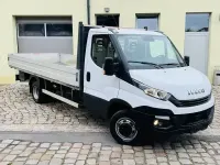 Usado Iveco Daily 150 CV (110 kW) 2019 Blanco Van