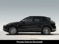 Gebraucht Porsche Cayenne Turbo 549 PS (403 kW) 2019 Tiefschwarz SUV
