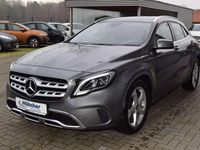 Gebraucht Mercedes GLA180 122 PS (89 kW) 2017 Mountaingrau SUV
