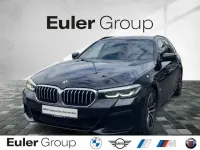 Gebraucht BMW 520 M Sport 190 PS (139 kW) 2023 Saphirschwarz Limousine