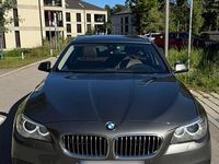 Gebraucht BMW 530 258 PS (189 kW) 2013 Grau Kombi