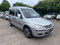 Gebraucht Opel Combo Edition 90 PS (66 kW) 2007 Silber Van / Kleinbus