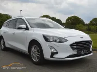 Gebraucht Ford Focus Titanium 120 PS (88 kW) 2022 Weiß Kombi
