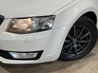 Gebraucht Skoda Octavia 150 PS (110 kW) 2014 Weiß Kleinwagen