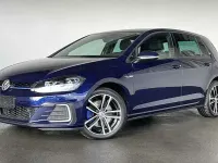 Second-hand VW Golf VII GTE 150 CP (110 kW) 2018 Albastru Berlinǎ