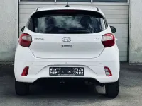 Gebraucht Hyundai i10 GO! 67 PS (49 kW) 2023 Weiß Kleinwagen