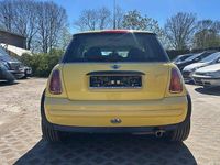 Second-hand Mini ONE 90 CP (66 kW) 2002 Galben Hatchback