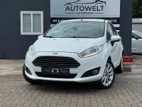 Gebraucht Ford Fiesta Titanium 125 PS (91 kW) 2017 Weiß Kleinwagen