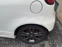 Gebraucht Mitsubishi Colt 95 PS (69 kW) 2010 Weiß Kleinwagen