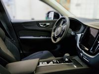 gebraucht Volvo XC60 B4 Core Mild-Hybrid Benz ACC 4xSHZ STH Spur