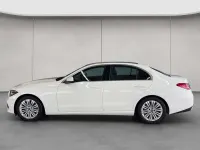 Gebraucht Mercedes C220 Avantgarde 200 PS (147 kW) 2025 Polarweiß Limousine