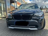 Second-hand BMW X1 204 CP (150 kW) 2009 Negru SUV