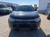 Gebraucht Mitsubishi Outlander Invite 150 PS (110 kW) 2013 Schwarz SUV