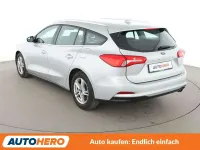 Gebraucht Ford Focus Cool & Connect 120 PS (88 kW) 2020 Silber Kombi
