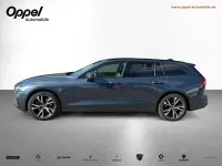 Gebraucht Volvo V60 Plus 197 PS (144 kW) 2023 Blau Kombi
