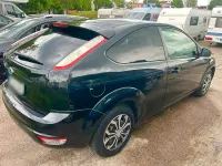Brugt Ford Focus 101 HK (74 kW) 2010 Sort Hatchback