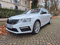 Gebraucht Skoda Octavia RS 230 PS (169 kW) 2017 Weiß Kombi