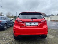 Gebraucht Ford Fiesta Cool & Connect 101 PS (74 kW) 2019 Racerot Kleinwagen