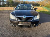 Gebraucht Skoda Octavia Active 102 PS (75 kW) 2013 Schwarz Limousine