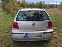 Gebraucht VW Polo Basis 75 PS (55 kW) 2001 Silber Limousine