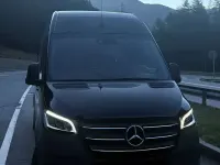 Gebraucht Mercedes Sprinter 170 PS (125 kW) 2023 Schwarz Van