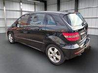 Gebraucht Mercedes B180 109 PS (80 kW) 2007 Schwarz Van / Kleinbus
