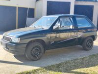 Usado Opel Corsa 45 HP (33 kW) 1992 Preto Citadino
