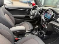 Gebraucht Mini Cooper Cabriolet Classic 136 PS (100 kW) 2023 Rot Cabrio