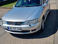 Gebraucht Opel Vectra 101 PS (74 kW) 2001 Silber Limousine