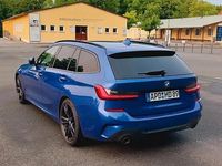 Gebraucht BMW 320e 190 PS (139 kW) 2020 Blau Kombi