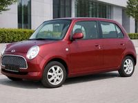 Gebraucht Daihatsu Trevis 58 PS (42 kW) 2007 Rot Kleinwagen