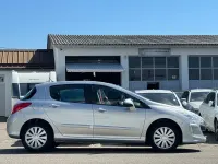 Gebraucht Peugeot 308 Platinum 140 PS (102 kW) 2010 Grau Limousine