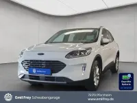 Gebraucht Ford Kuga Titanium 152 PS (111 kW) 2022 Weiß SUV