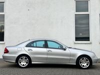 Gebraucht Mercedes E500 306 PS (225 kW) 2006 Silber Limousine