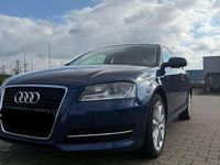 Gebraucht Audi A3 Attraction 125 PS (91 kW) 2010 Blau Kleinwagen