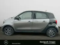 Używany Smart ForFour Passion 71 KM (52 kW) 2018 Szary Hatchback