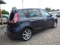Gebraucht Renault Scenic E-Tech Bose Edition 131 PS (96 kW) 2011 Schwarz Van / Kleinbus