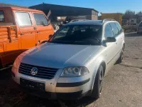 Gebraucht VW Passat 131 PS (96 kW) 2001 Silber Kombi