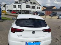 Gebraucht Opel Astra Ultimate 136 PS (100 kW) 2018 Weiß Limousine