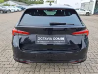 Gebraucht Skoda Octavia SportLine 150 PS (110 kW) 2024 Blackmagic perleffekt Kombi