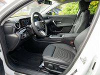 Gebraucht Mercedes A180 Advanced 136 PS (100 kW) 2024 Weiss / polarweiß Limousine
