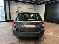 Gebraucht Skoda Fabia Ambition 75 PS (55 kW) 2016 Grau Kombi