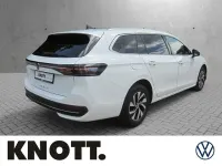 Gebraucht VW Passat Business 150 PS (110 kW) 2024 Weiß Kombi
